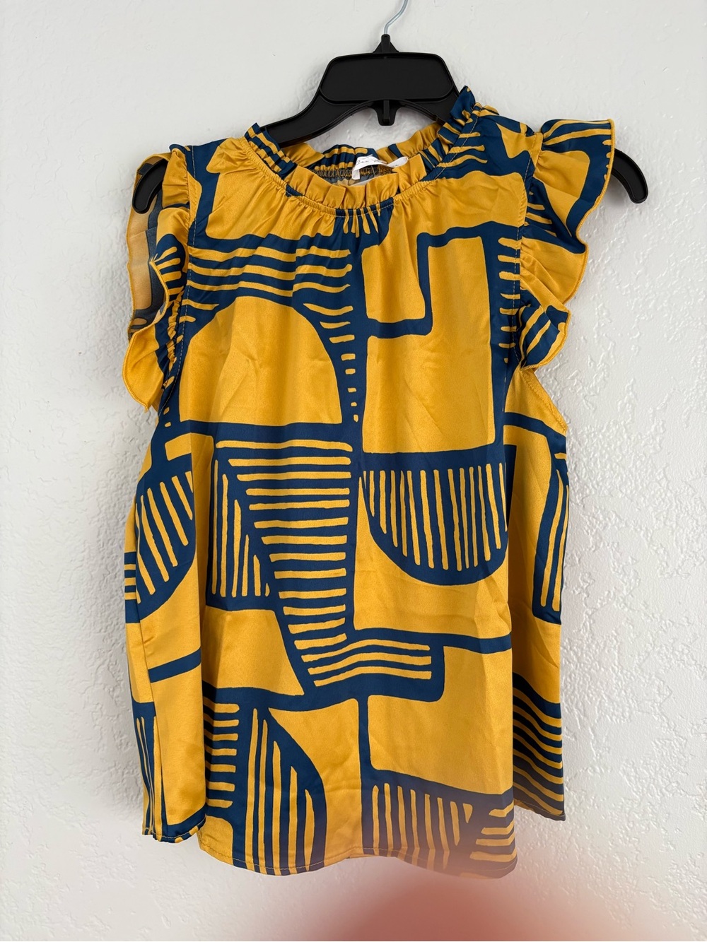 ❤️ New Abstract Mustard Yellow & Navy Ruffle Sleeve Top